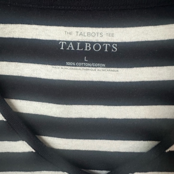 NWOT/EUC Talbots Classic Navy and White Striped V-Neck Tee SZ L - Picture 2 of 9
